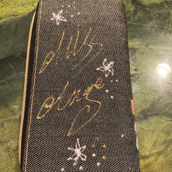 Hand-painted Rhinestones Denim Jean Fold Wallet with Girl Holding Rabbit NWOT - Picture 12 of 12